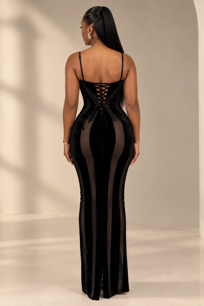 The Noir Élise Gown