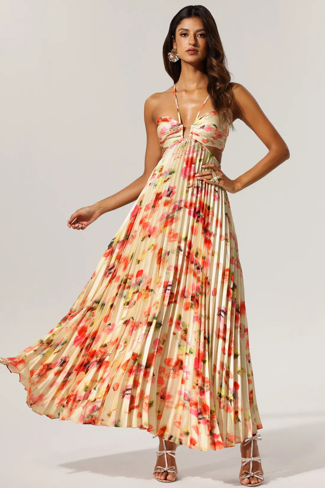 Dana Sleeveless Halter Floral Pleated Maxi Dress